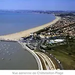 Pavillon 50 M² Avec Terrasse Châtelaillon-Plage