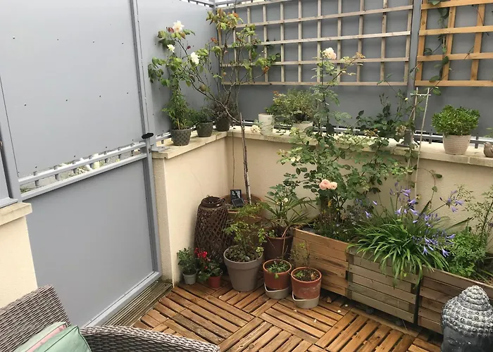 Pavillon 50 M² Avec Terrasse Сasa de vacaciones *