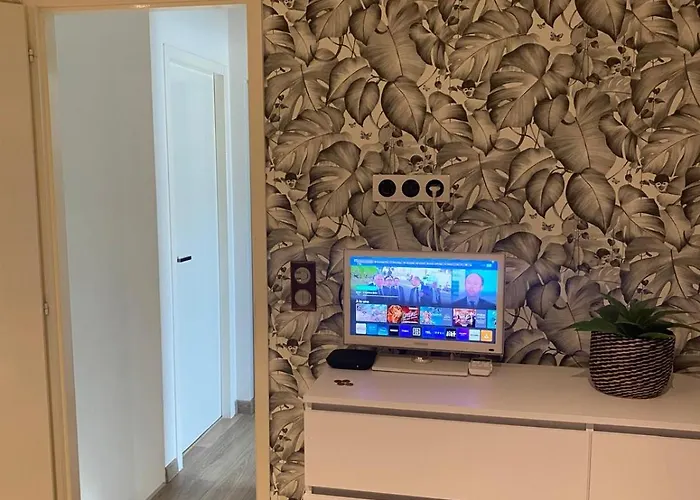 Pavillon 50 M² Avec Terrasse Сasa de vacaciones *