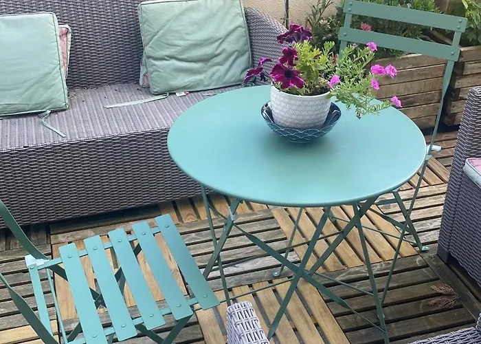 Pavillon 50 M² Avec Terrasse